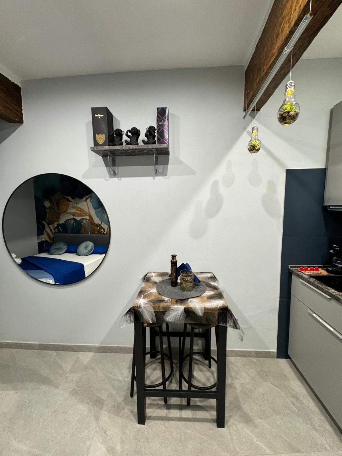 La Casa Di Jennifer Nel Centro Apartman Parma Kültér fotó